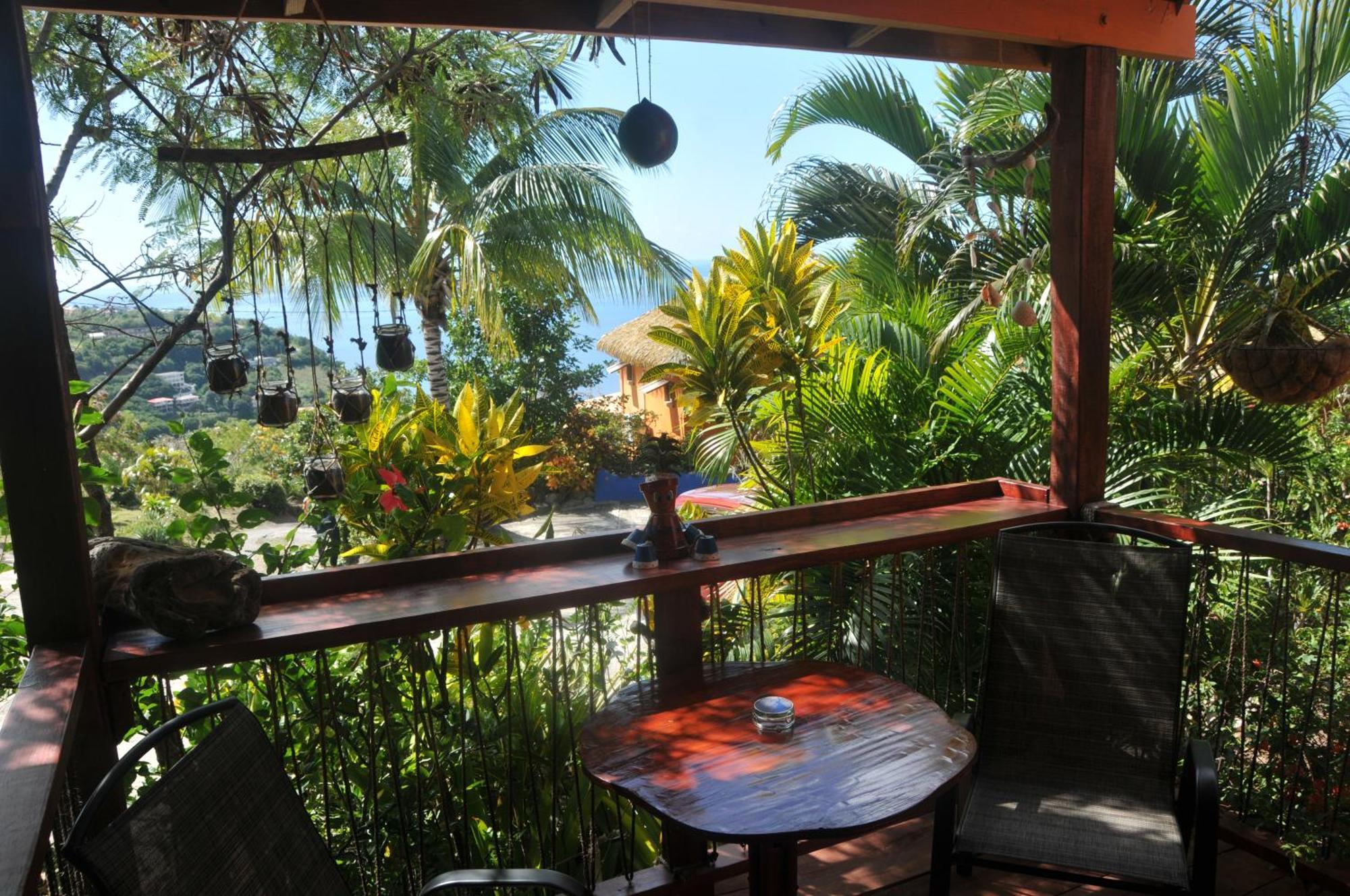 Mango Island Lodges Saint Joseph Eksteriør bilde